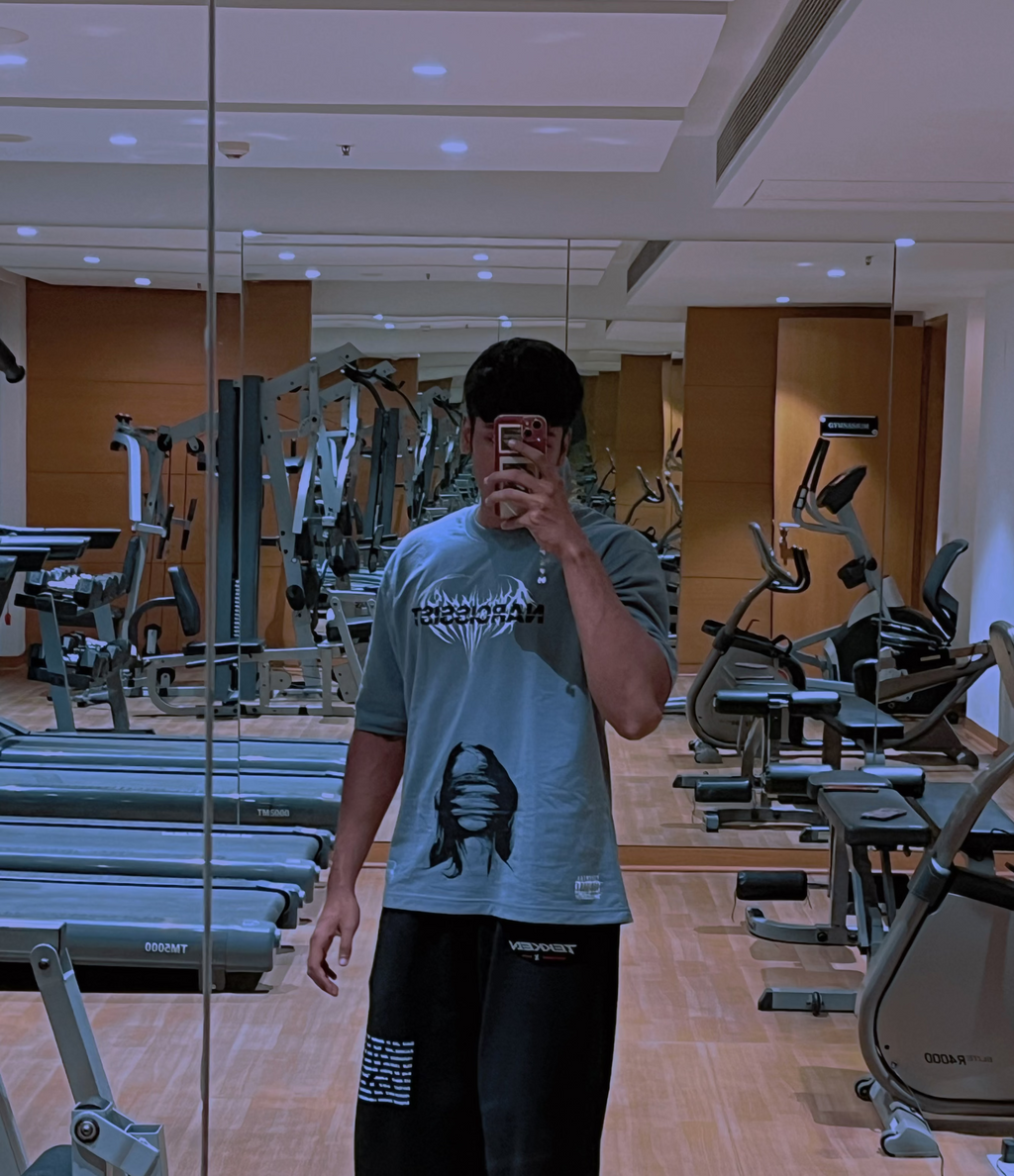 NARCISSIST -  GREY OVERSIZE TEE