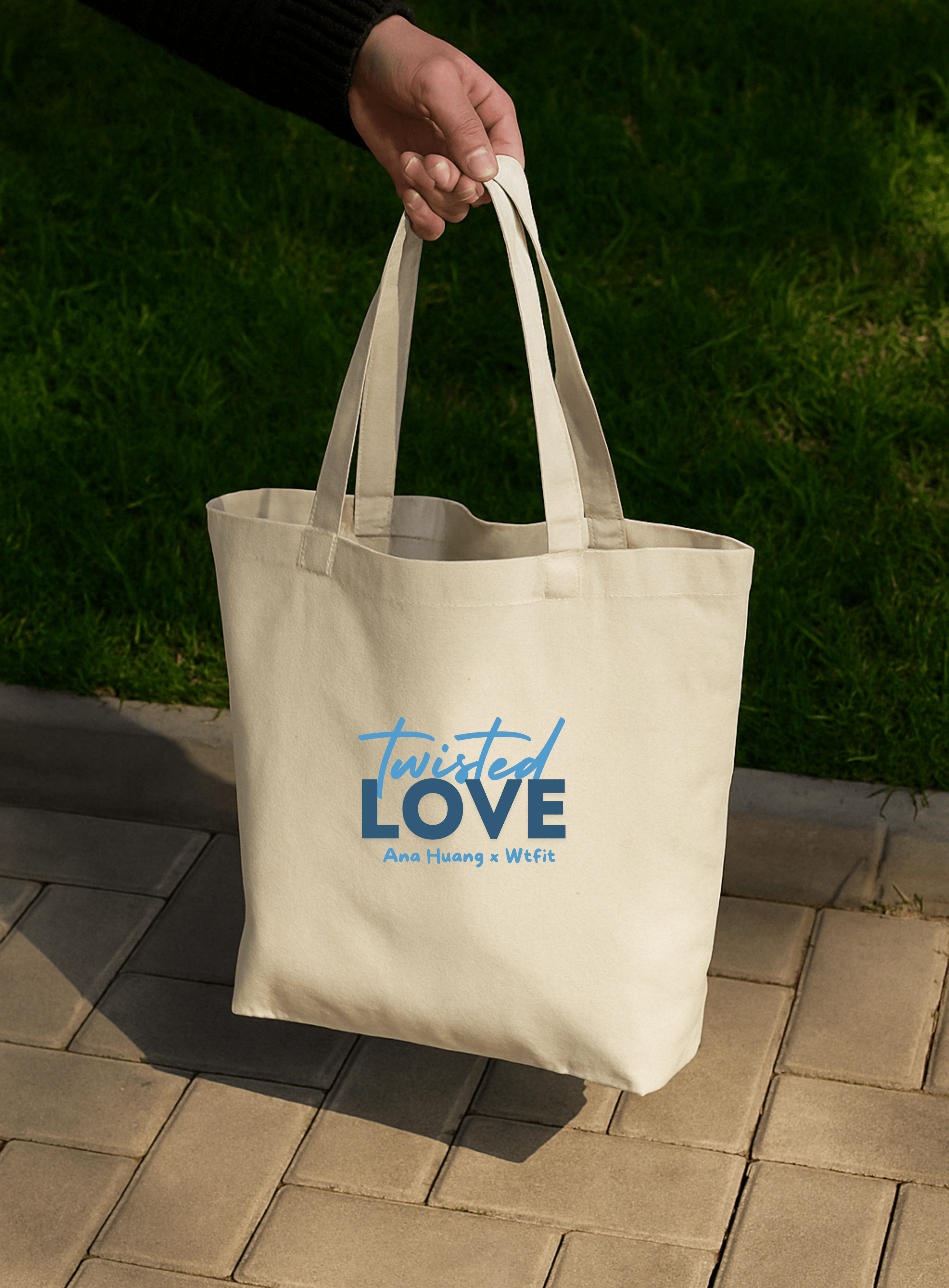 TWISTED LOVE – zipper Tote Bag - What the fit