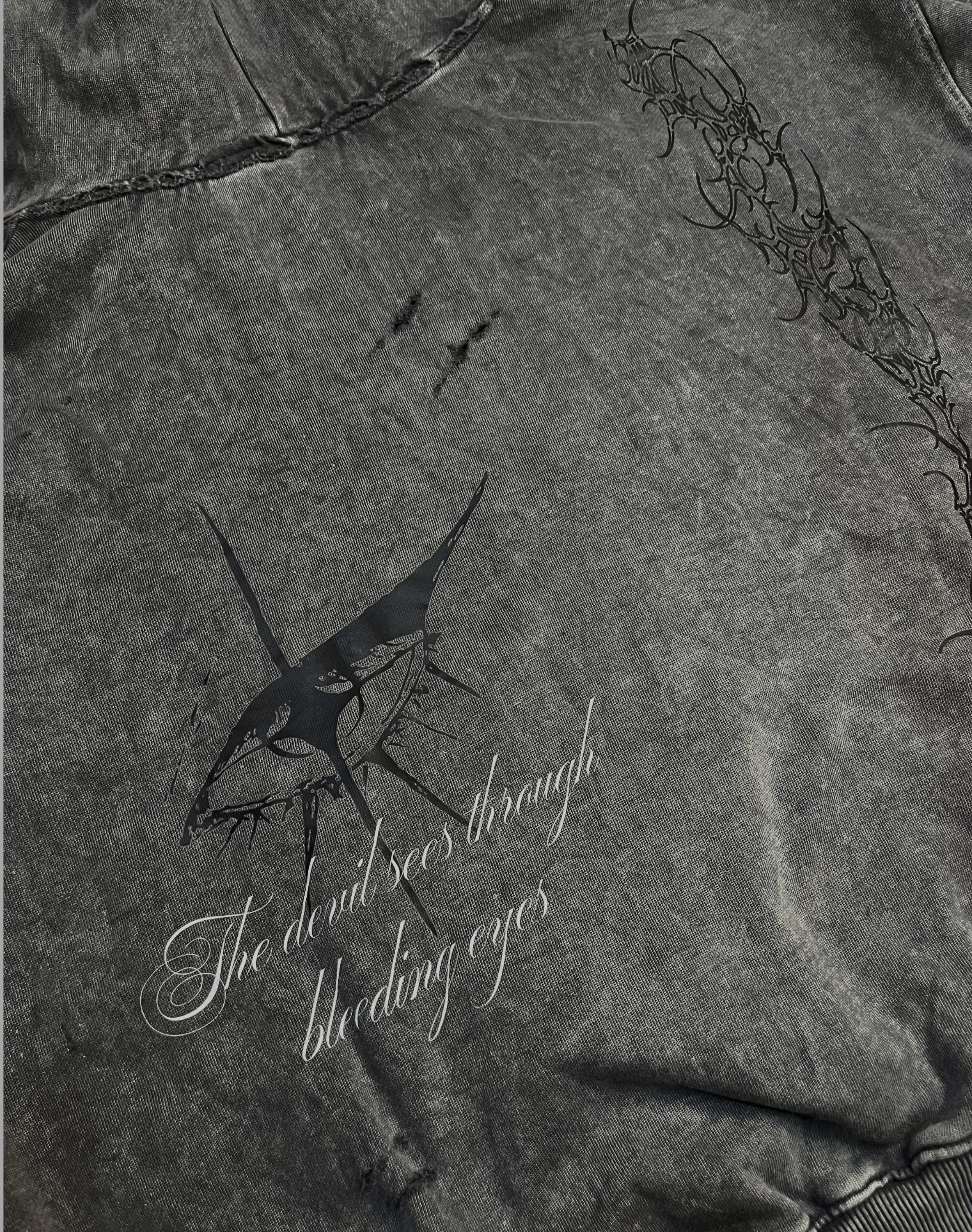 DEVIL'S PREY DISTRESSED - ACID WASH OVERSIZED HOODIE