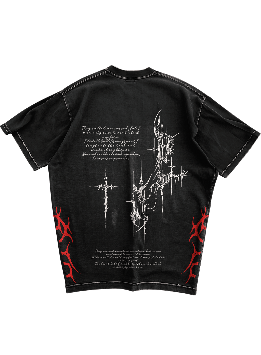 Trendy oversized black T-shirt with bold graphic print – perfect streetwear for Gen Z in India, ideal for casual college and urban fashion looks