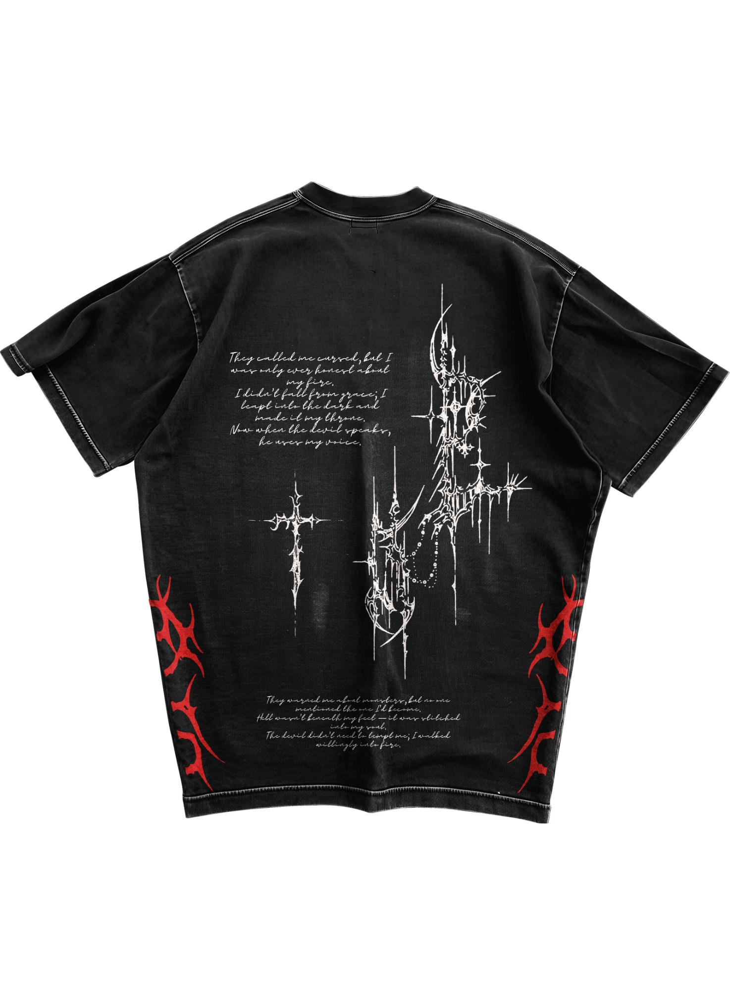 Trendy oversized black T-shirt with bold graphic print – perfect streetwear for Gen Z in India, ideal for casual college and urban fashion looks